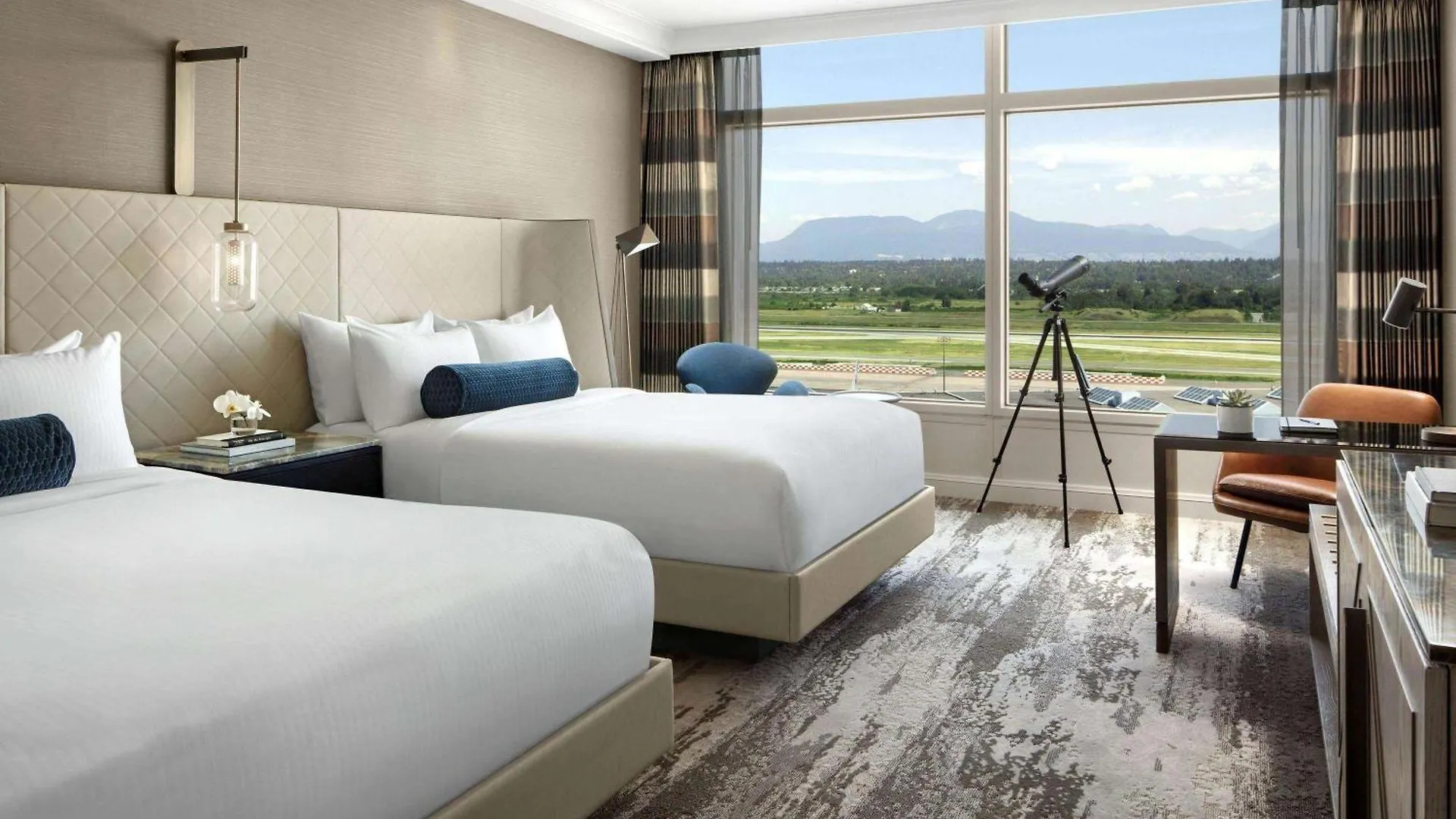 Fairmont Vancouver Airport In-Terminal Hotel Richmond 5*,