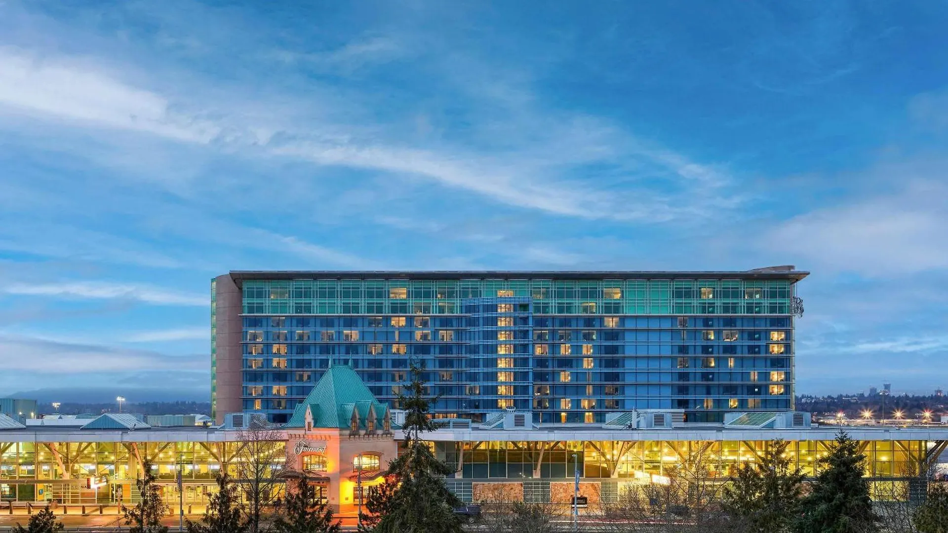 Fairmont Vancouver Airport In-Terminal Hotel Richmond