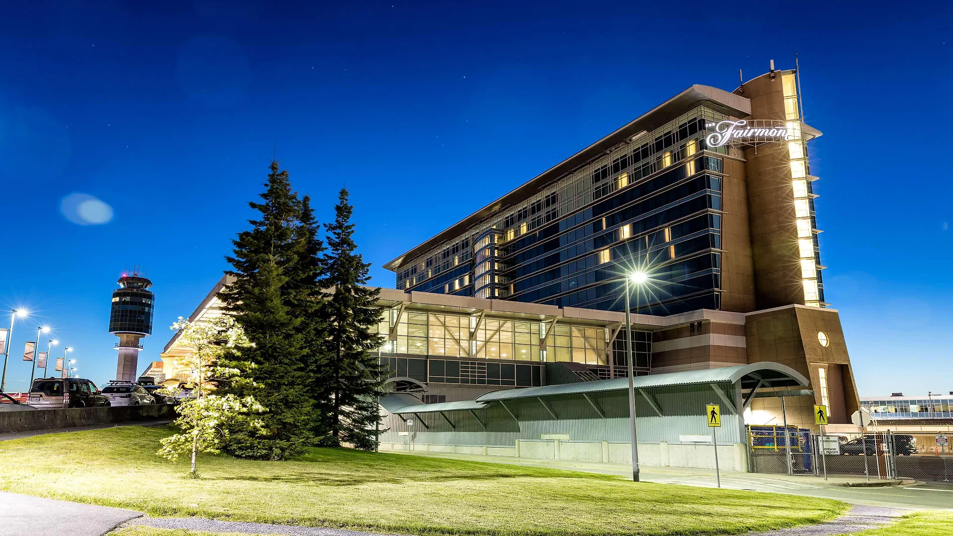 Fairmont Vancouver Airport In-Terminal Hotel Richmond 5*,