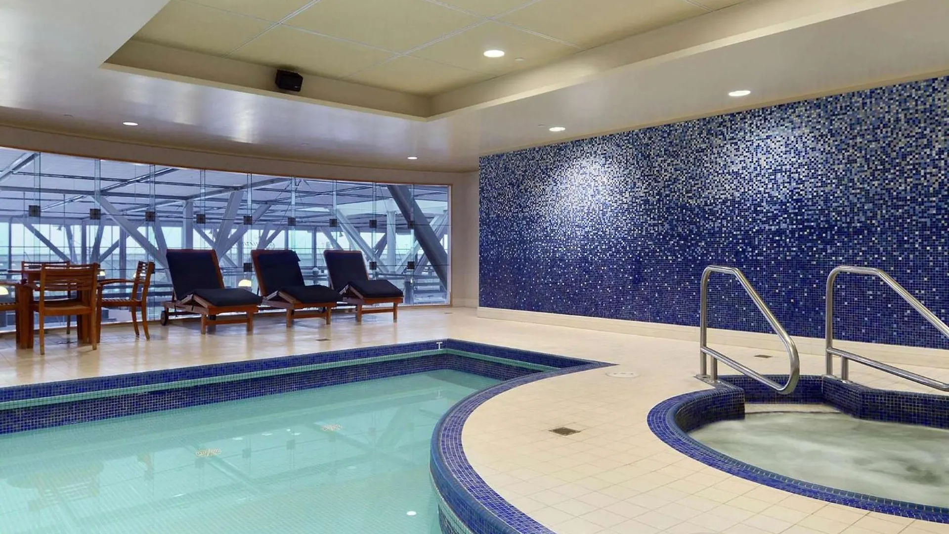 Fairmont Vancouver Airport In-Terminal Hotel Richmond Canada