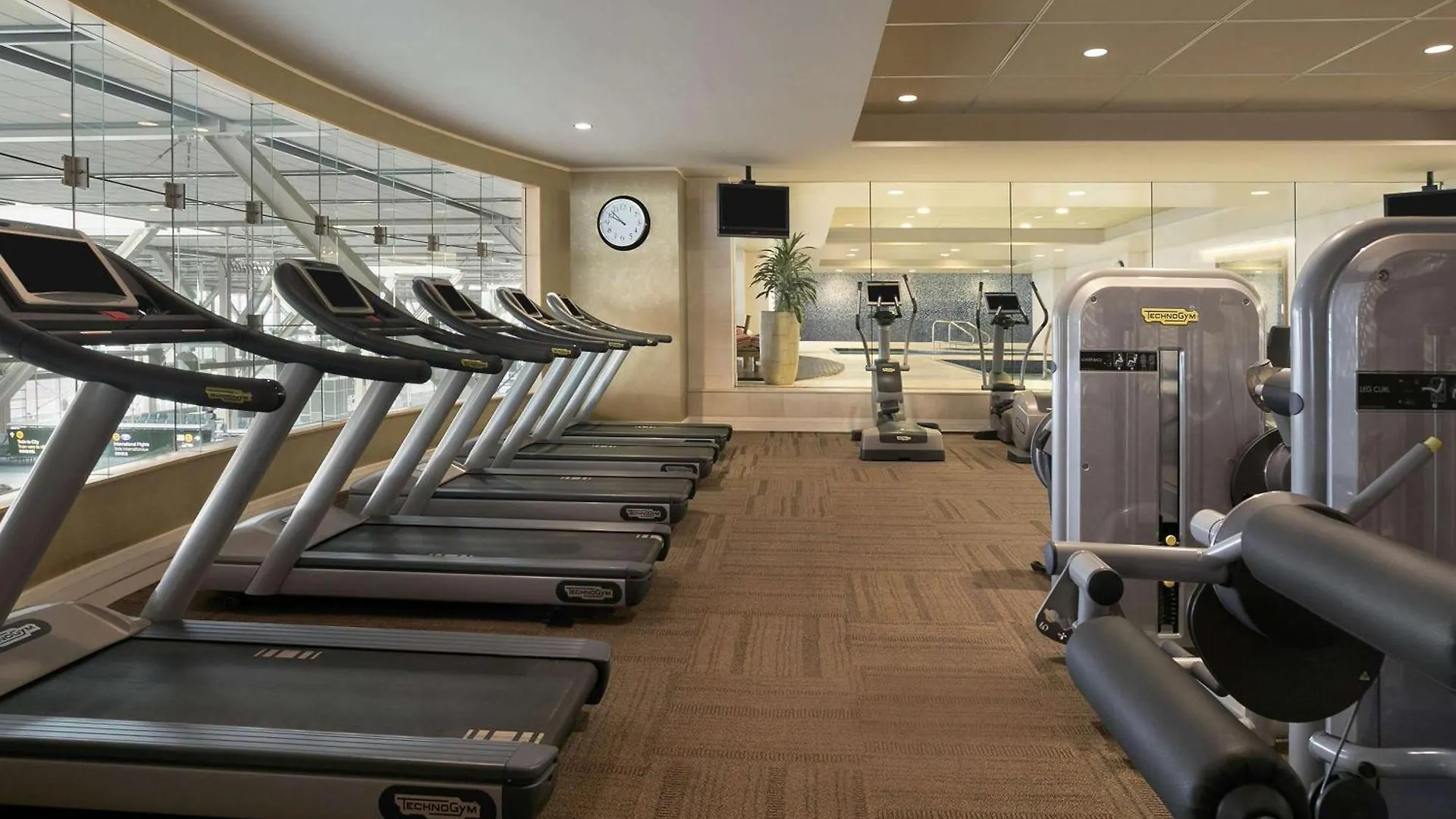 Fairmont Vancouver Airport In-Terminal Hotel Richmond