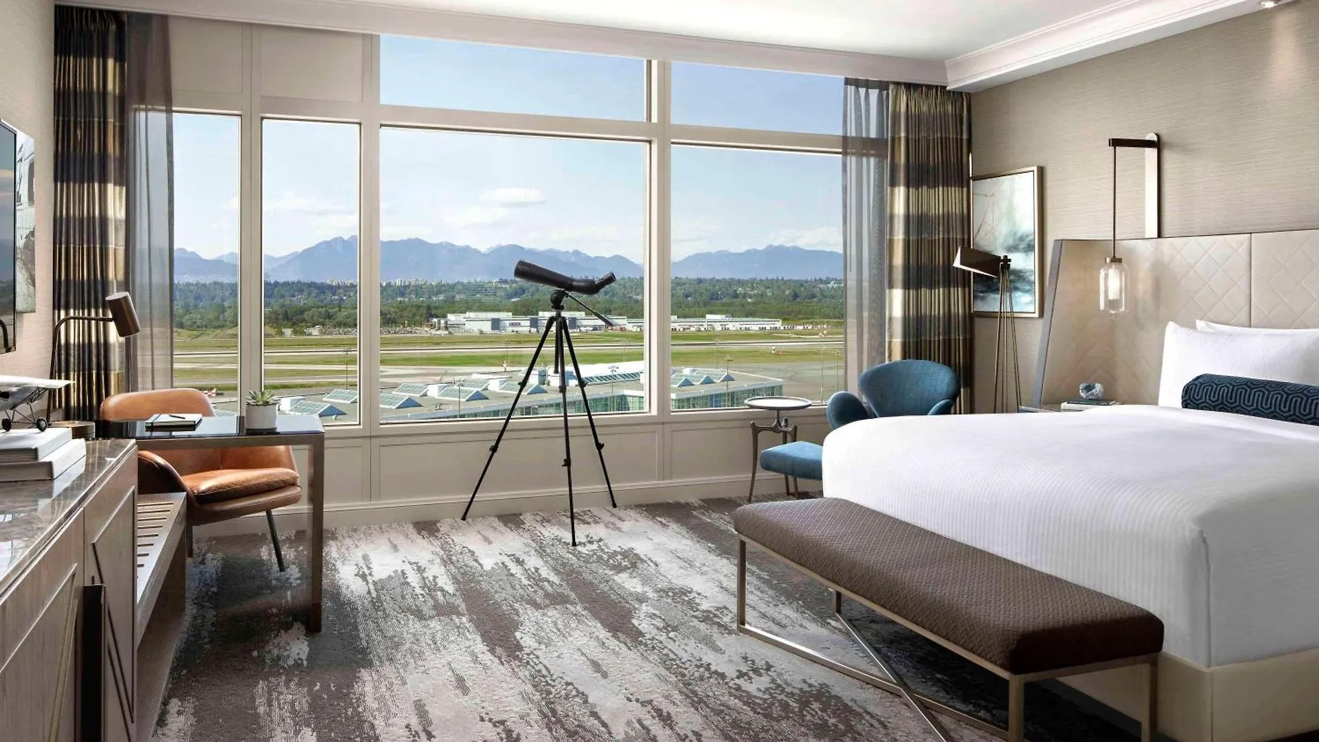 Fairmont Vancouver Airport In-Terminal Hotel Richmond
