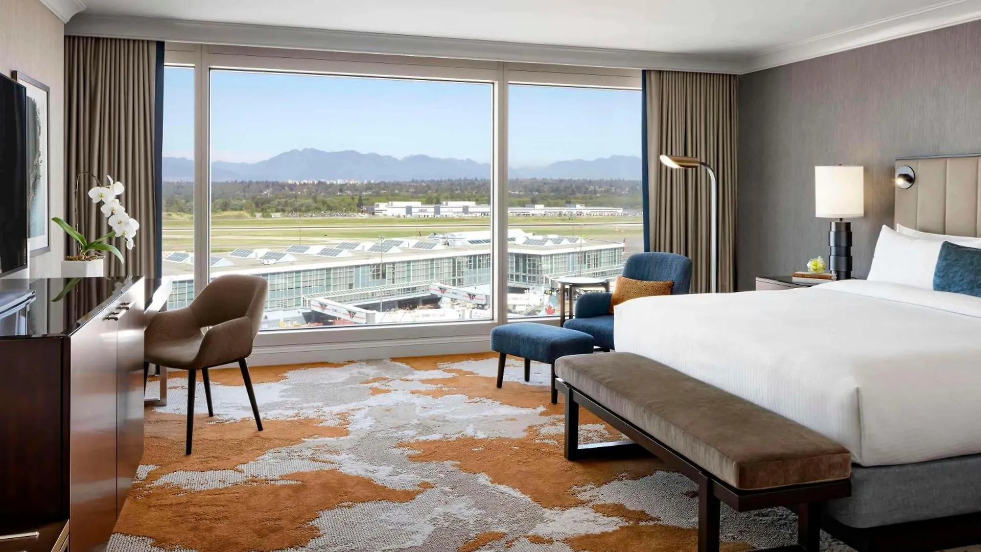 Fairmont Vancouver Airport In-Terminal Hotel Richmond