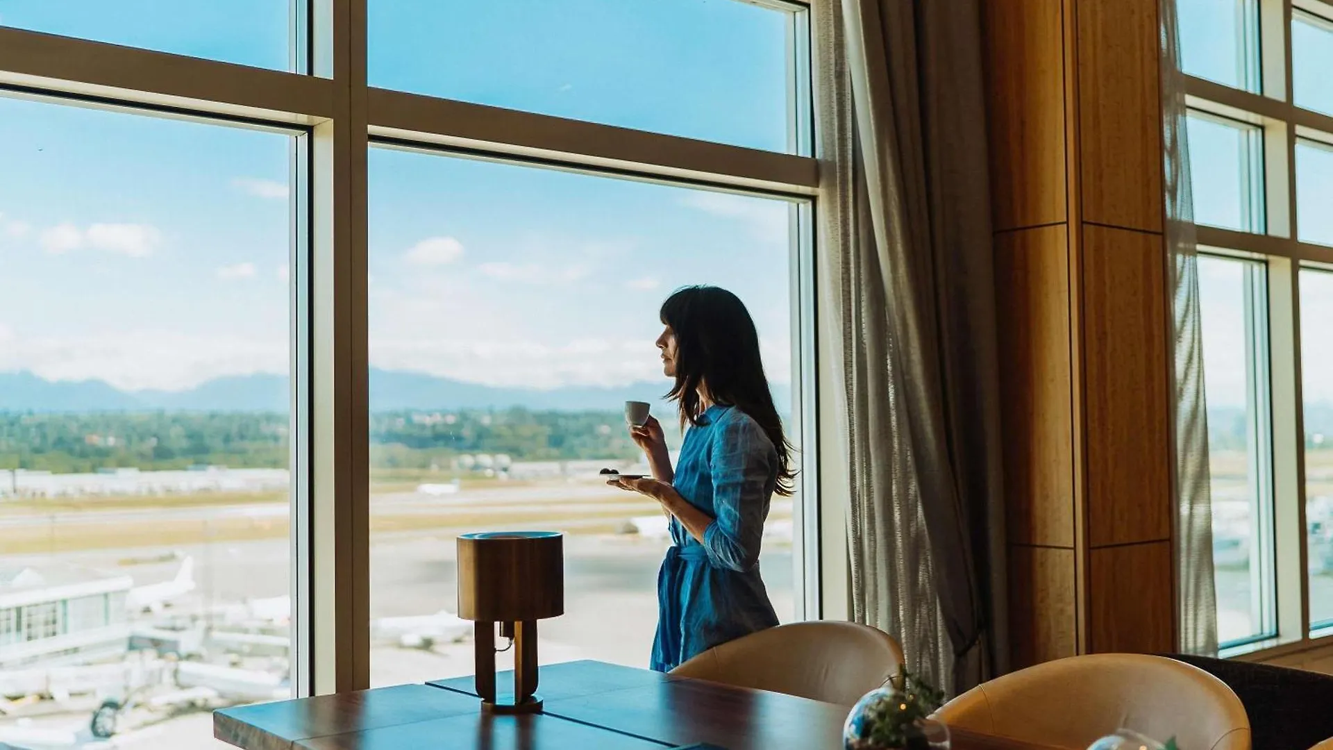 Fairmont Vancouver Airport In-Terminal Hotel Richmond Canada